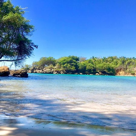Hotel Restaurant Cyvadier Plage Jacmel Ngoại thất bức ảnh