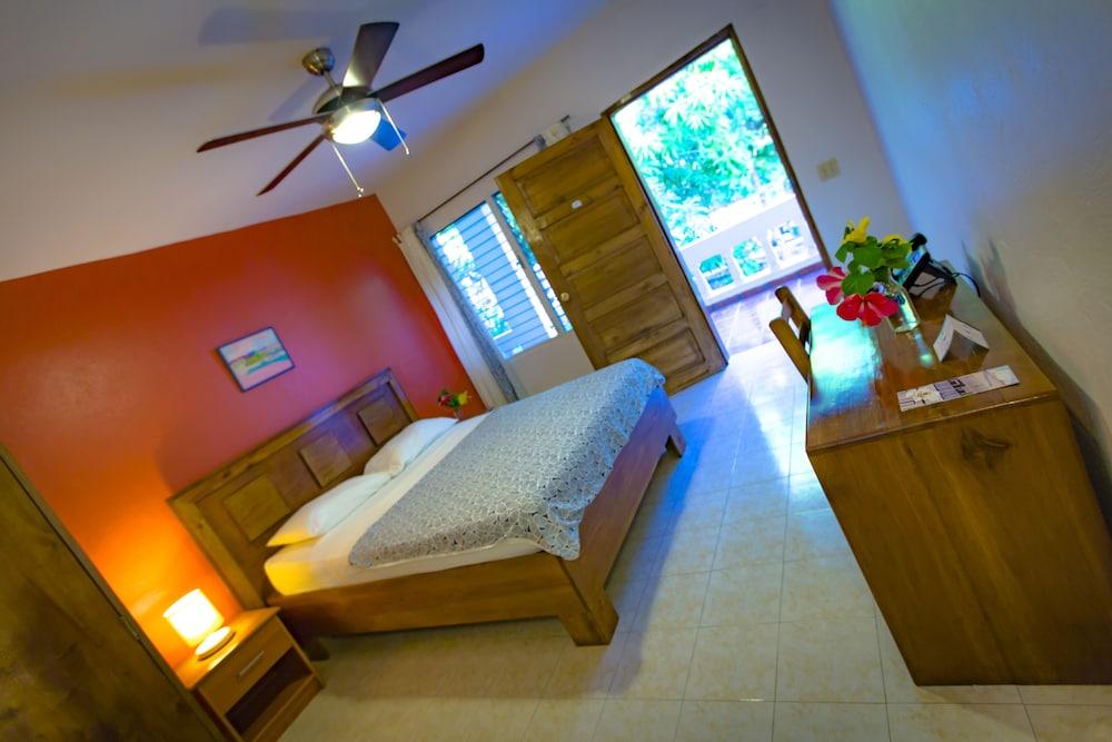 Hotel Restaurant Cyvadier Plage Jacmel Ngoại thất bức ảnh