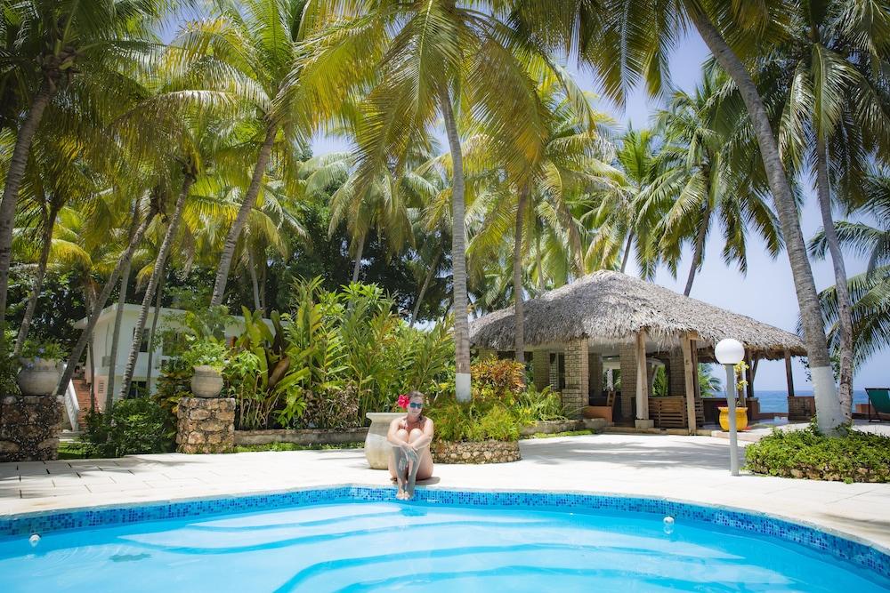 Hotel Restaurant Cyvadier Plage Jacmel Ngoại thất bức ảnh
