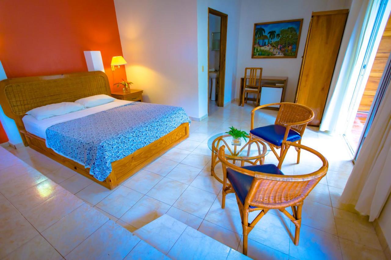 Hotel Restaurant Cyvadier Plage Jacmel Ngoại thất bức ảnh