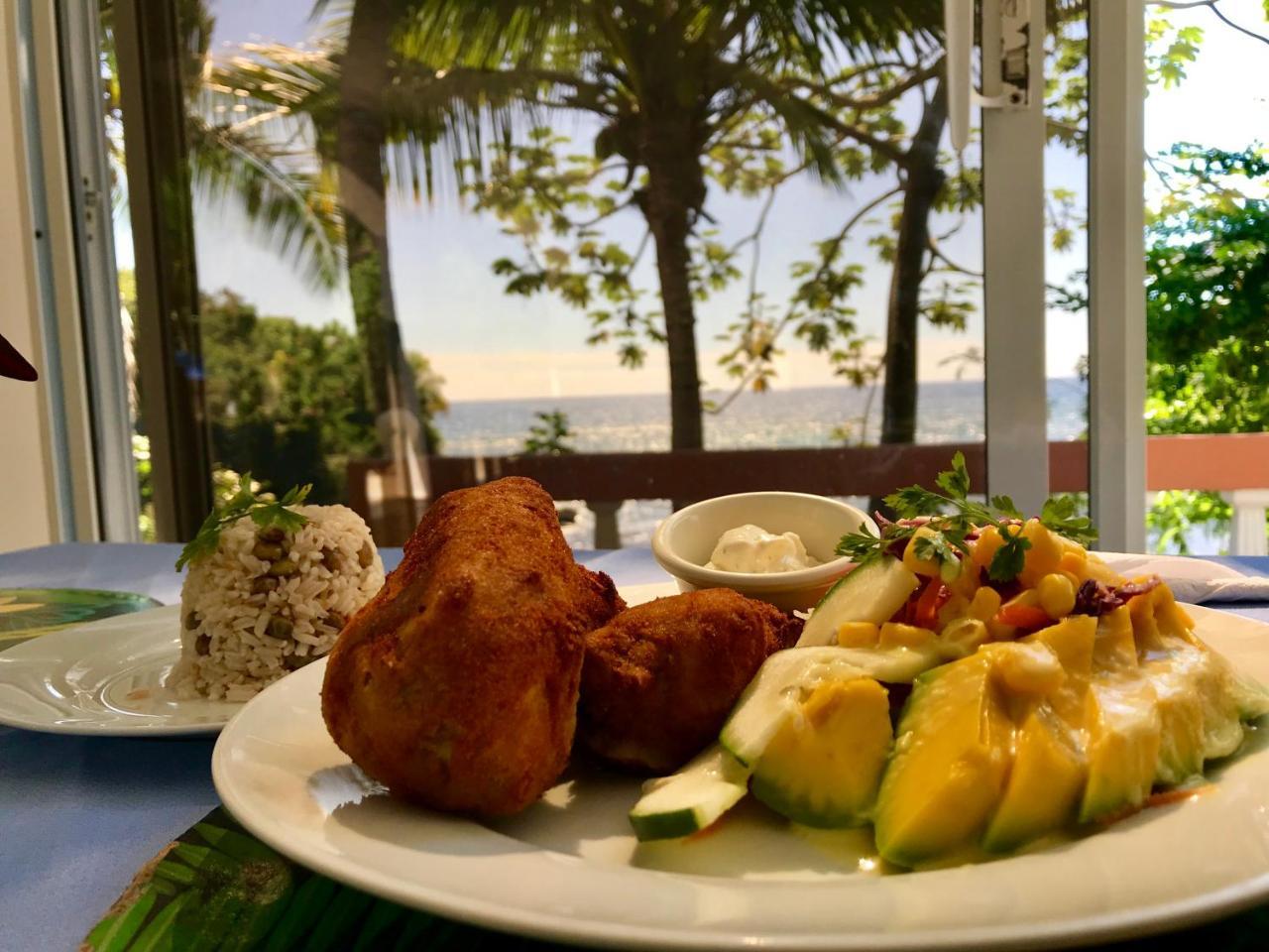 Hotel Restaurant Cyvadier Plage Jacmel Ngoại thất bức ảnh